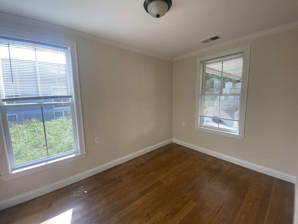 2747 Washington St, Roxbury