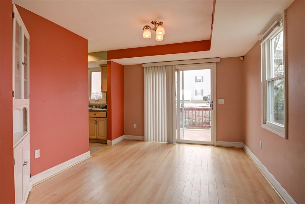 31 Westford St, Quincy
