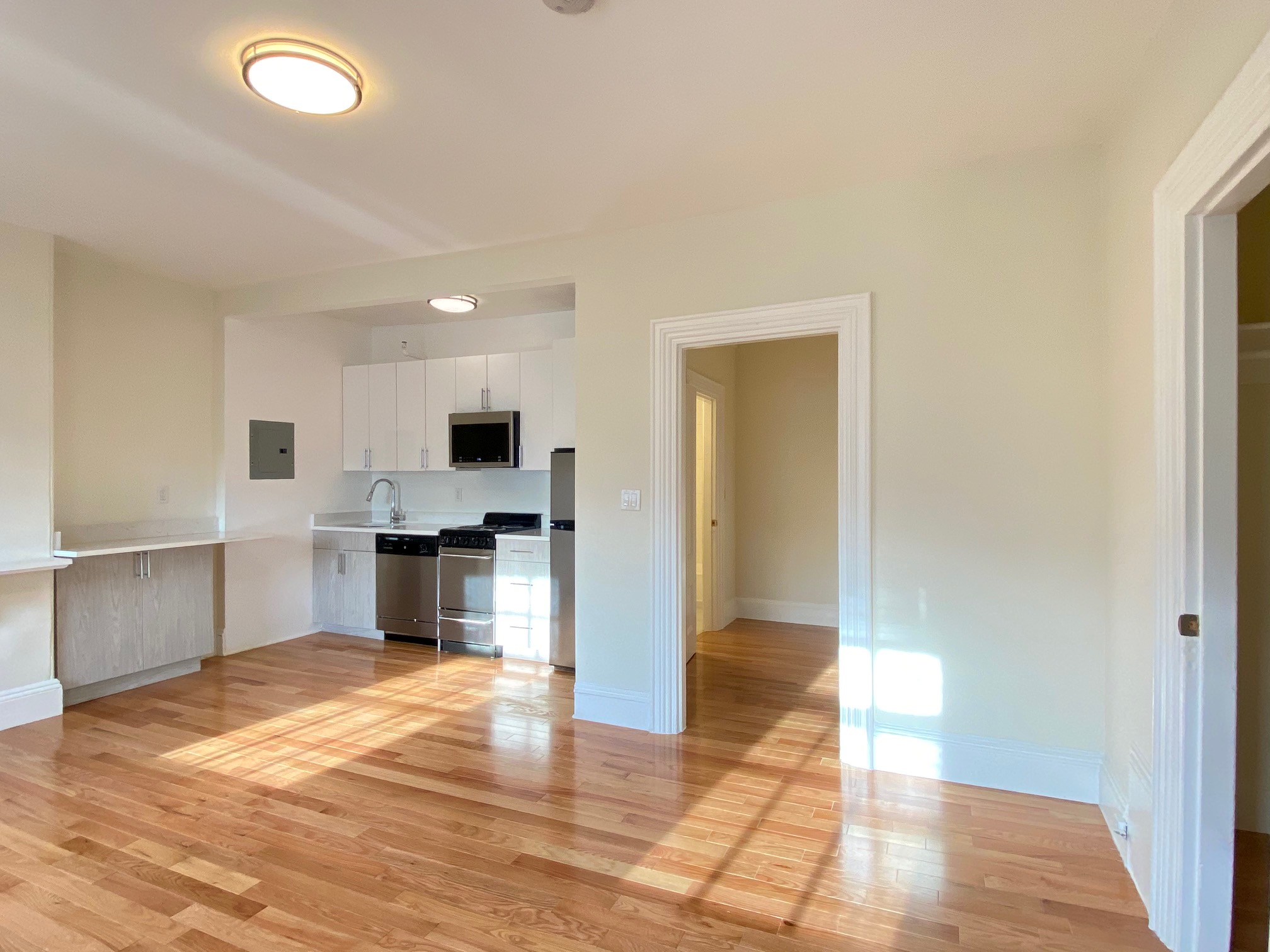 92 Charles, Beacon Hill