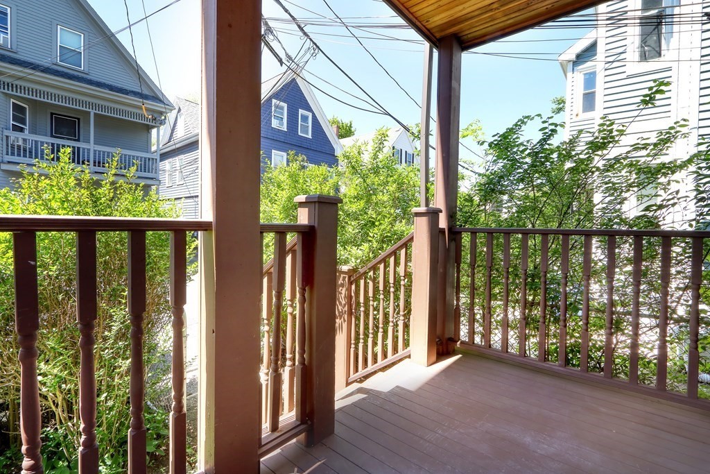 5 Standford Ter, Porter Square