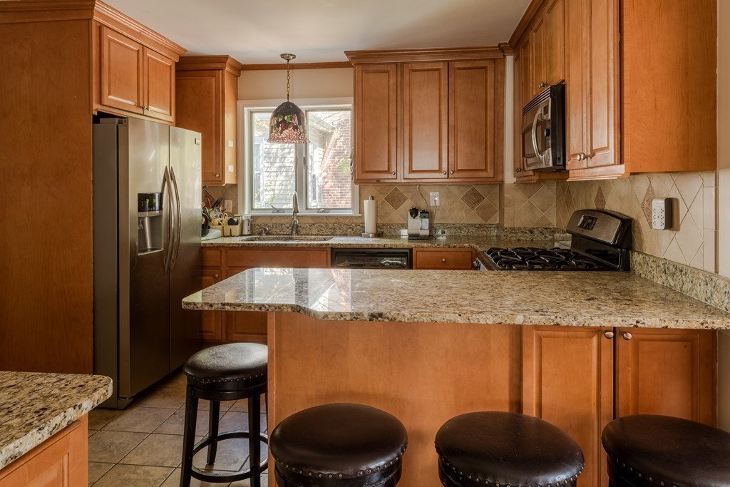 22 Embassy Rd, Brighton