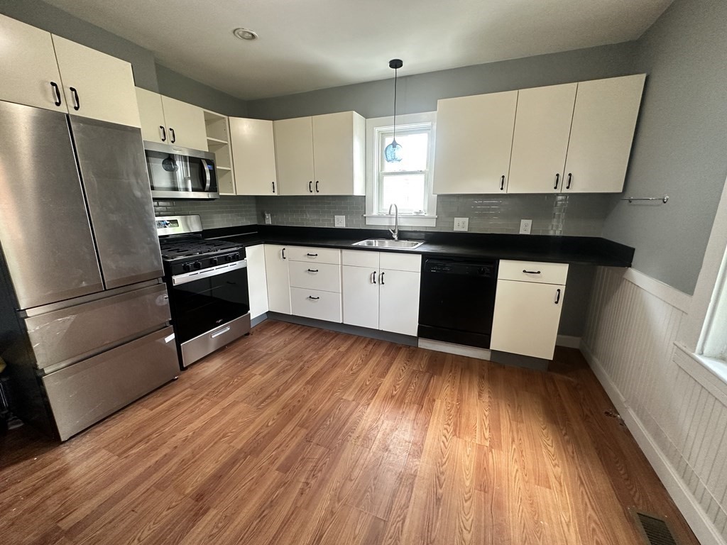 20 Clare Ave, Roslindale