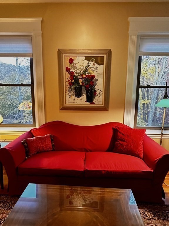 24 Beaufort Rd, Jamaica Plain