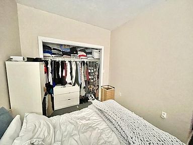 17 Thacher St, North End