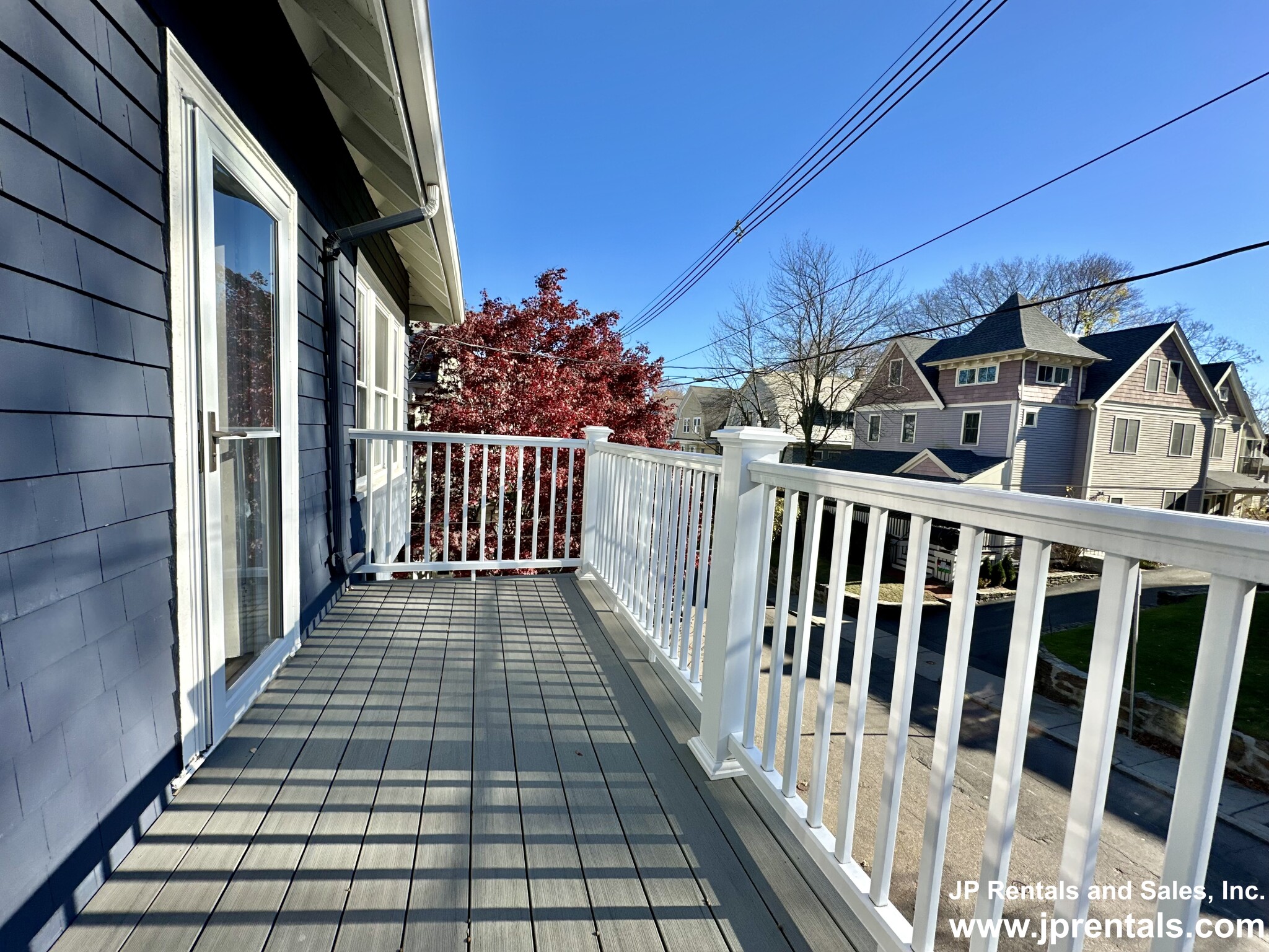 22 Sedgwick St, Jamaica Plain