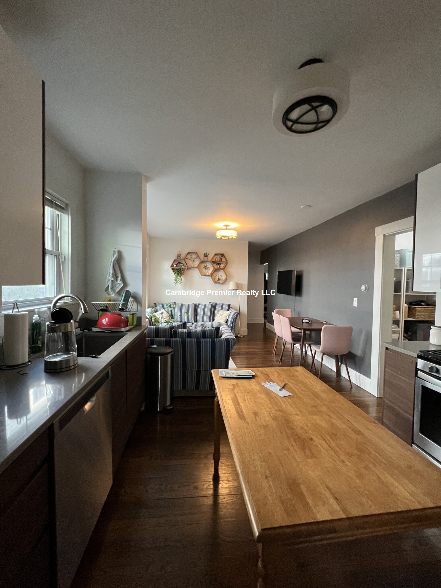 7 Fenno St, Neighborhood Nine