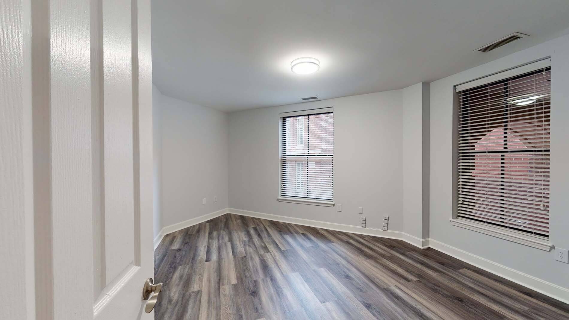 7 Harcourt St, Back Bay