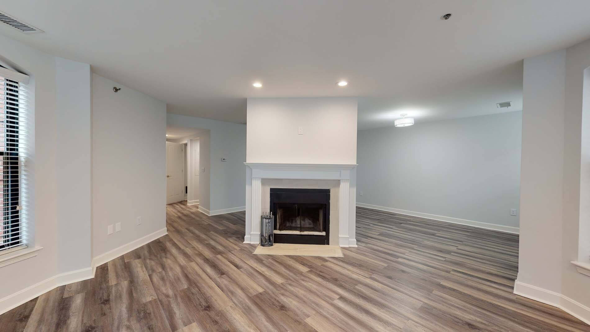 7 Harcourt St, Back Bay