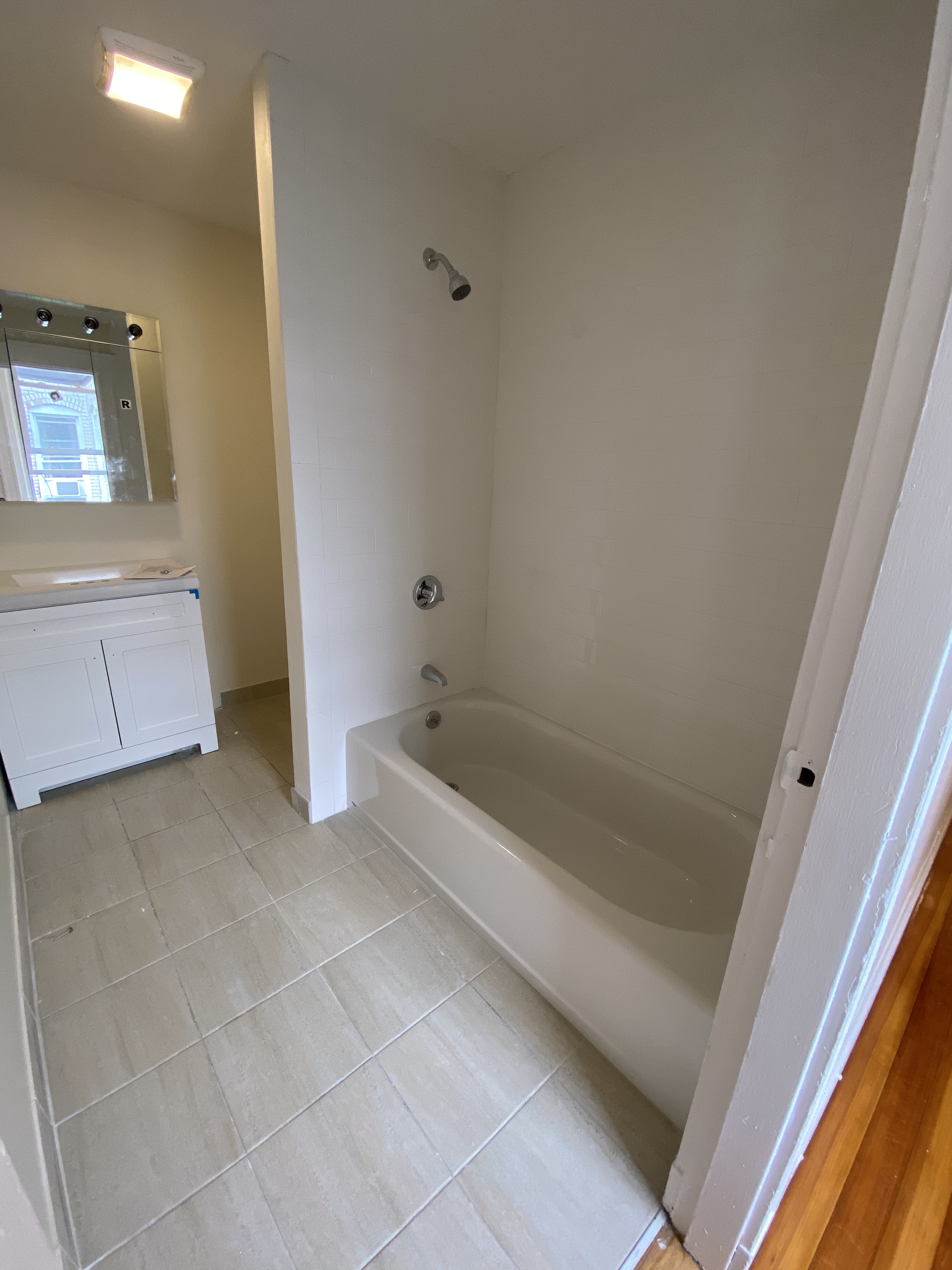 6 Barrows St, Allston