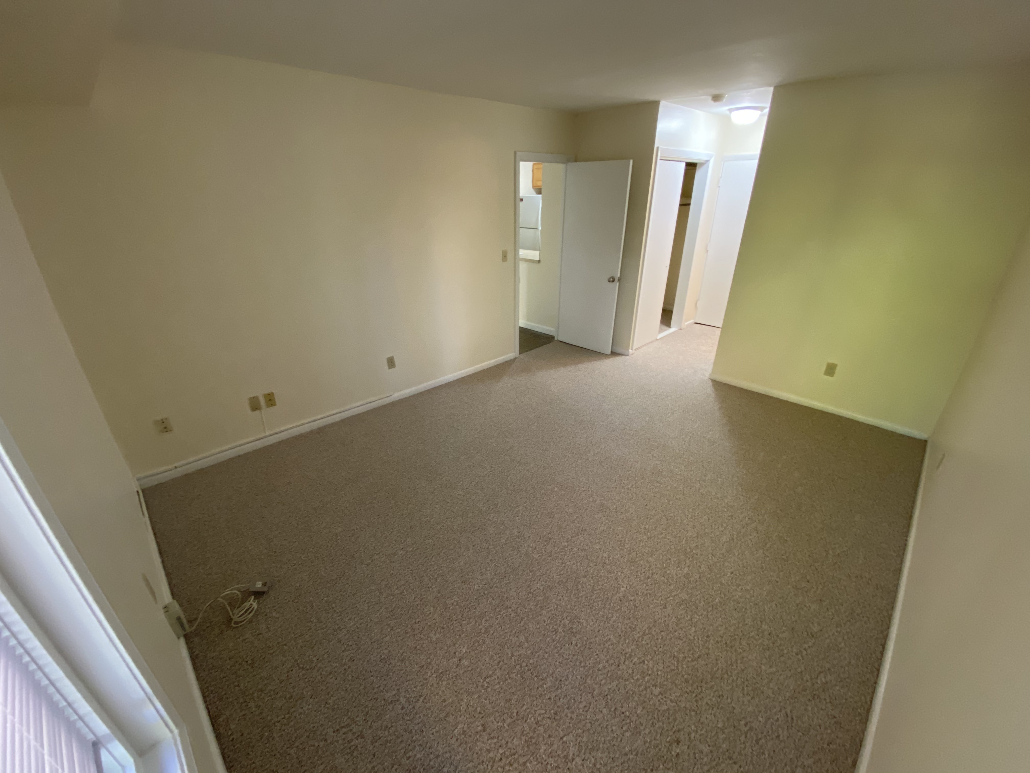 20 Westgate Dr, North Woburn