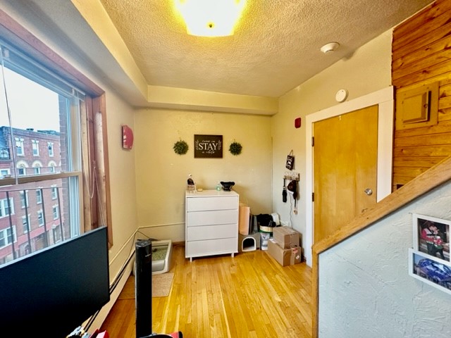 435 Hanover, North End