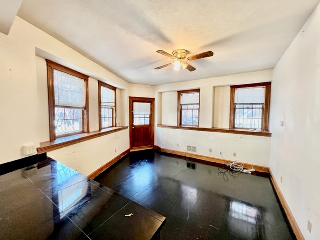 300 North St, North End