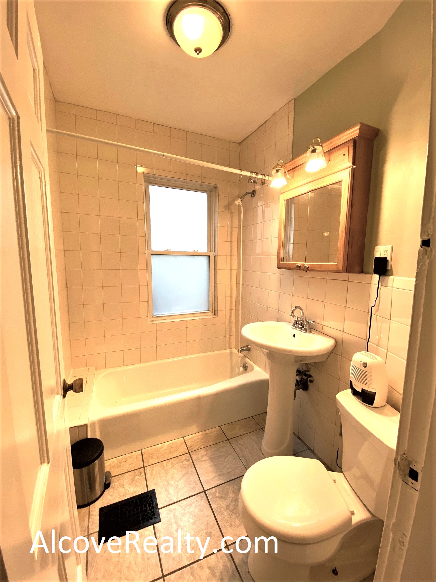 46 Gold Star Rd, North Cambridge