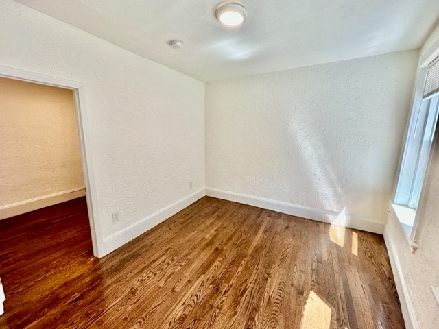 4 Garden Court St, North End