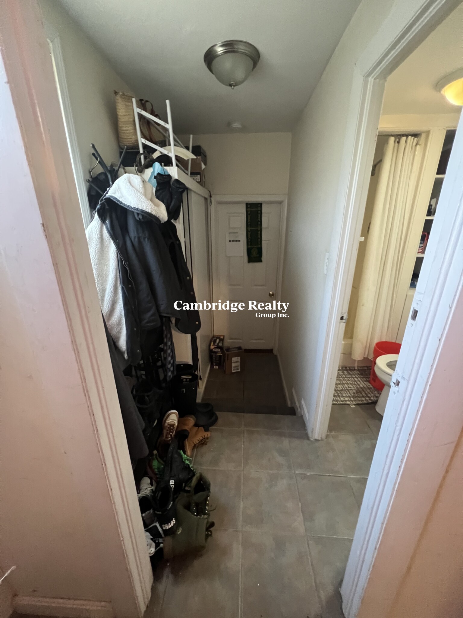 9 Medford St, South Medford