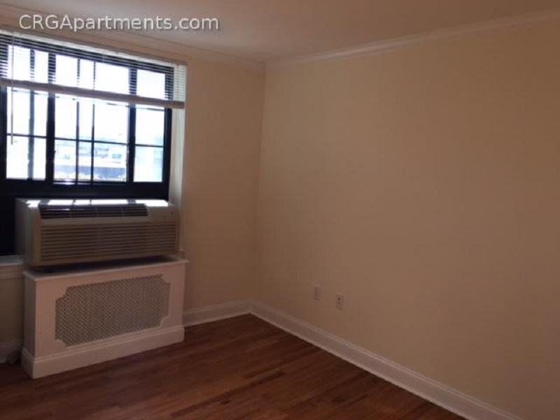 60 Brattle St, West Cambridge