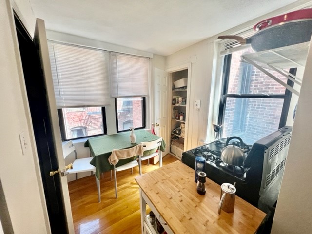 24 Stillman, North End