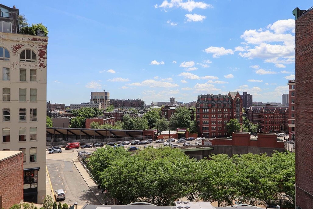 1330 Boylston St, Back Bay