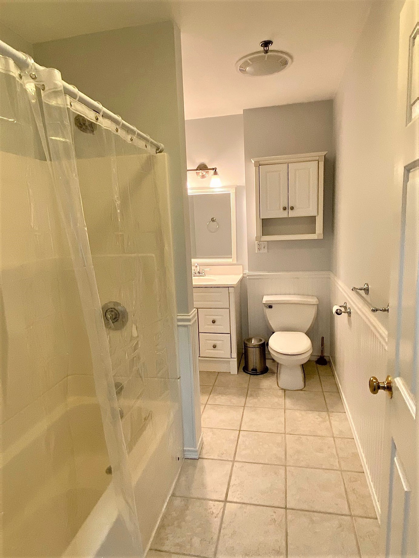 379 Main St, Medford