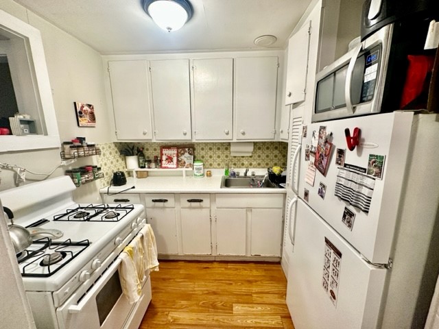 435 Hanover, North End