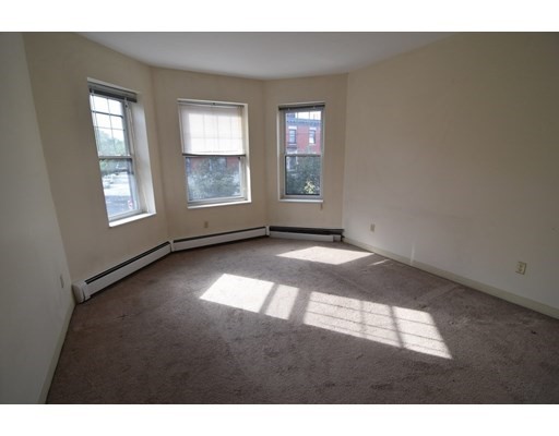 171 Harvard St, Coolidge Corner