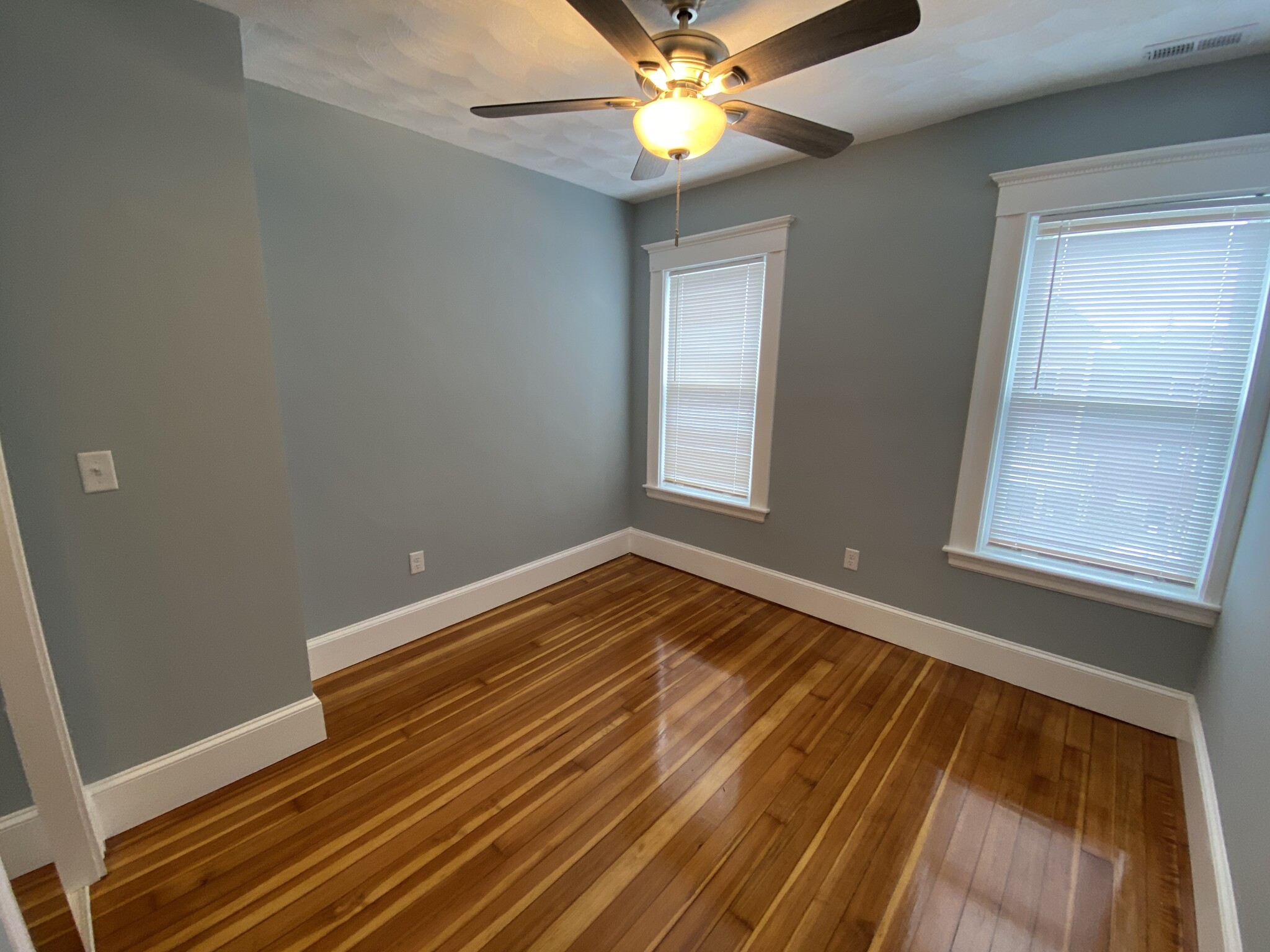 8 Spencer, Porter Square