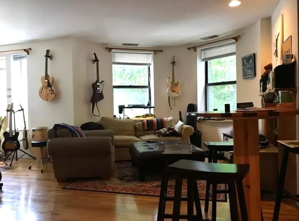 87 Gainsborough St, Fenway