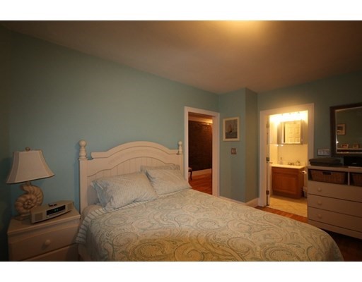 497 Beacon St, Back Bay