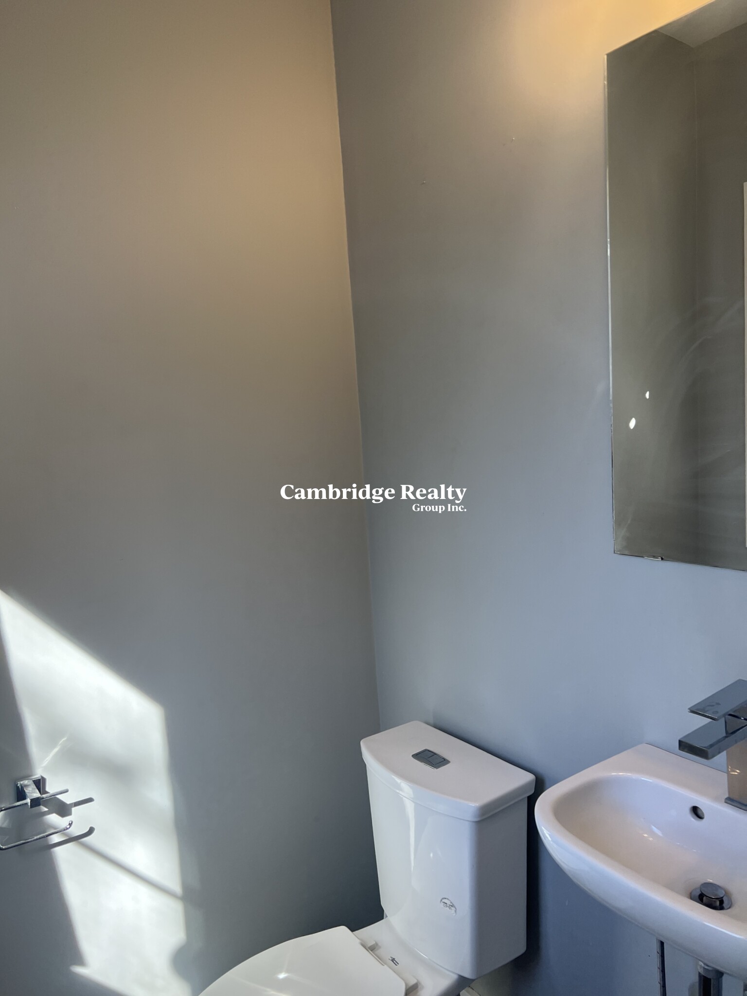 640 Mystic Ave, Winter Hill