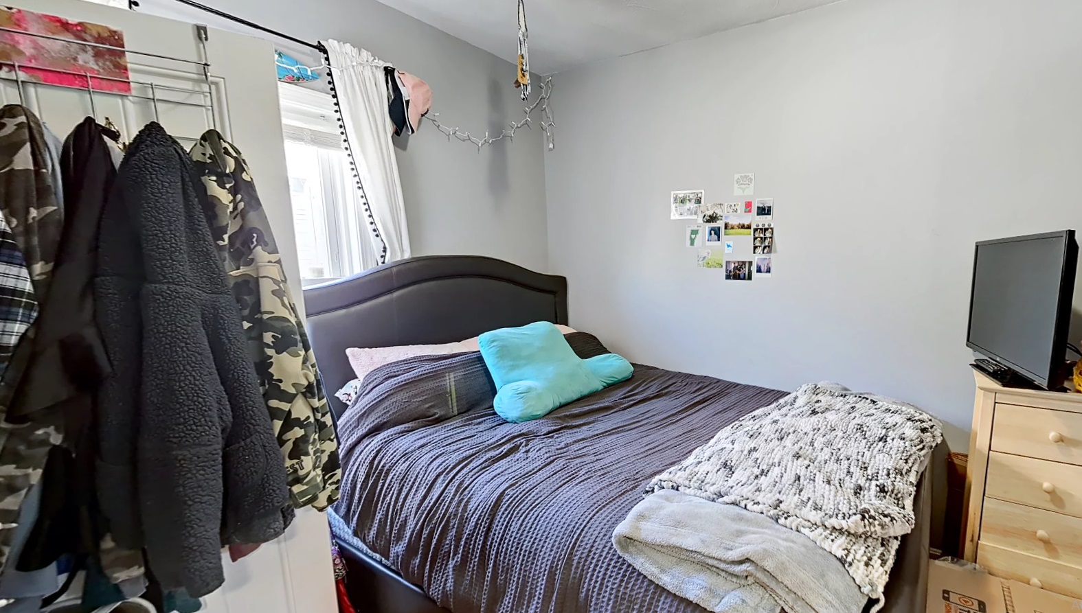 50 Derby, Winter Hill