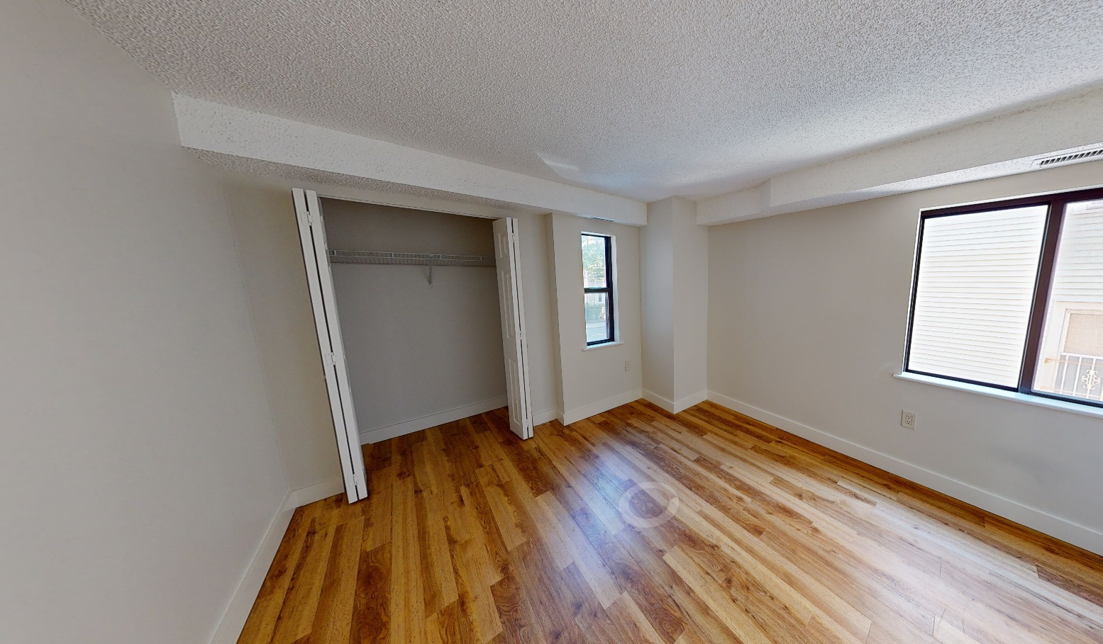 16 Elmer St, Riverside