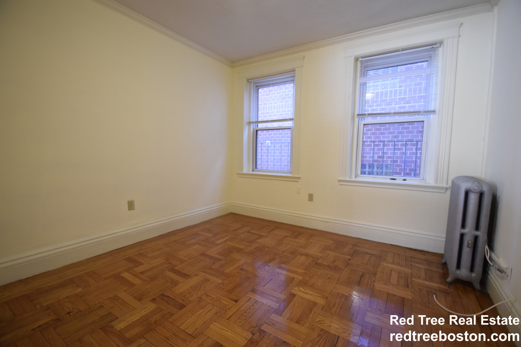 40 Queensberry St, Fenway