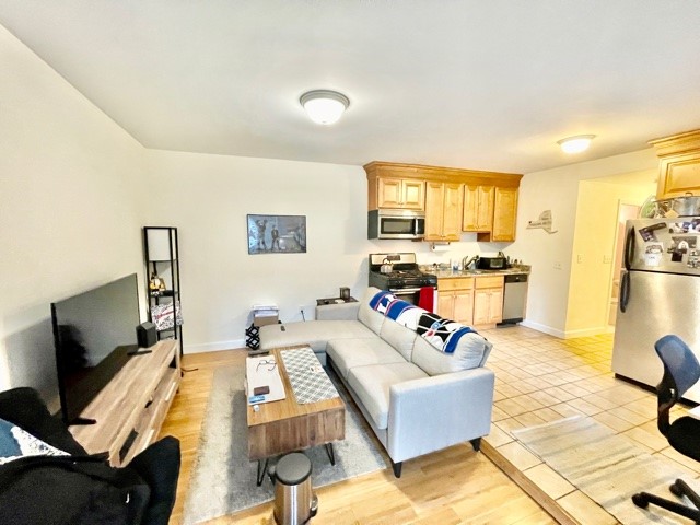 67 Salem St, North End