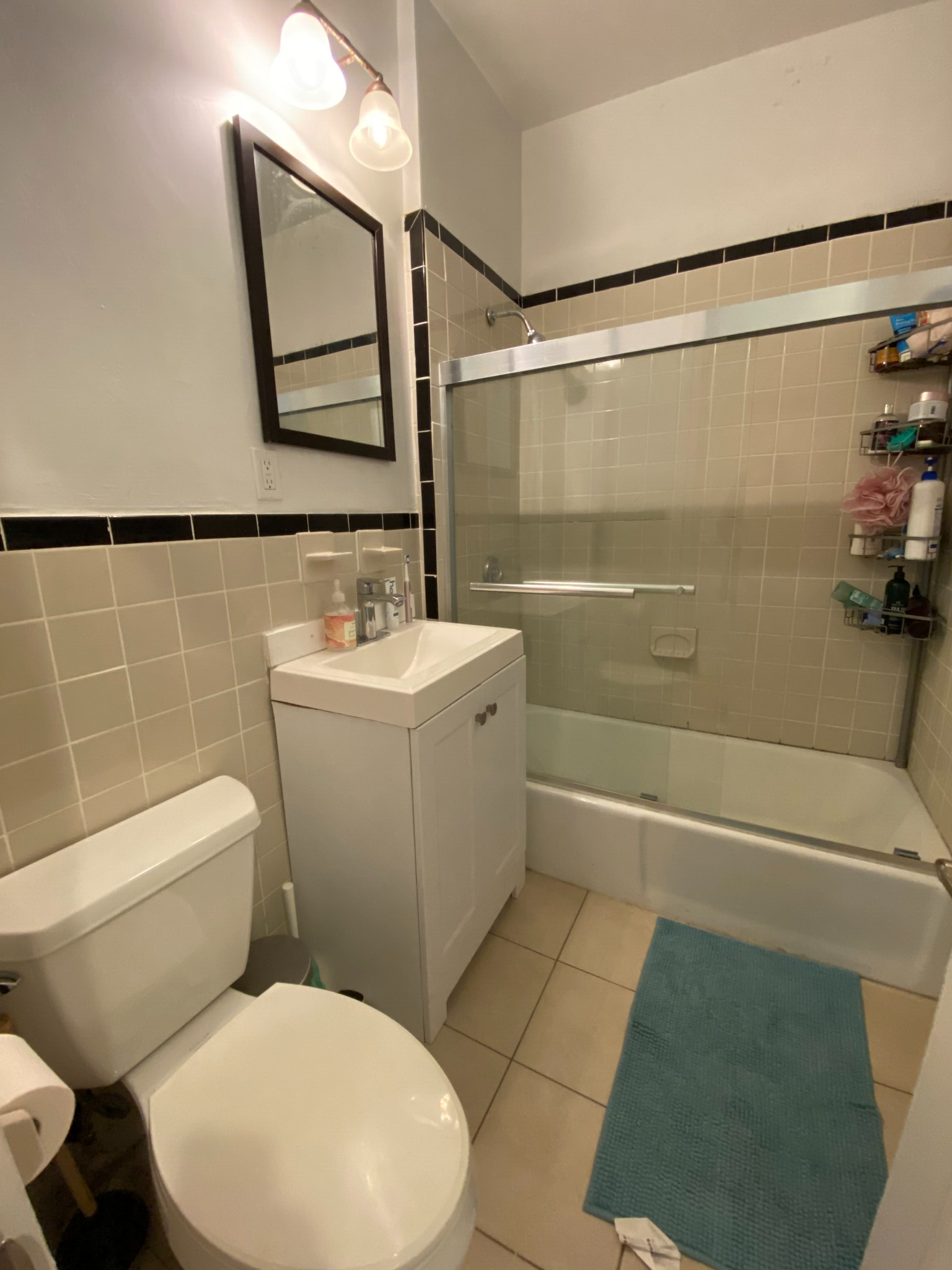 6 Hingham St, Cambridgeport