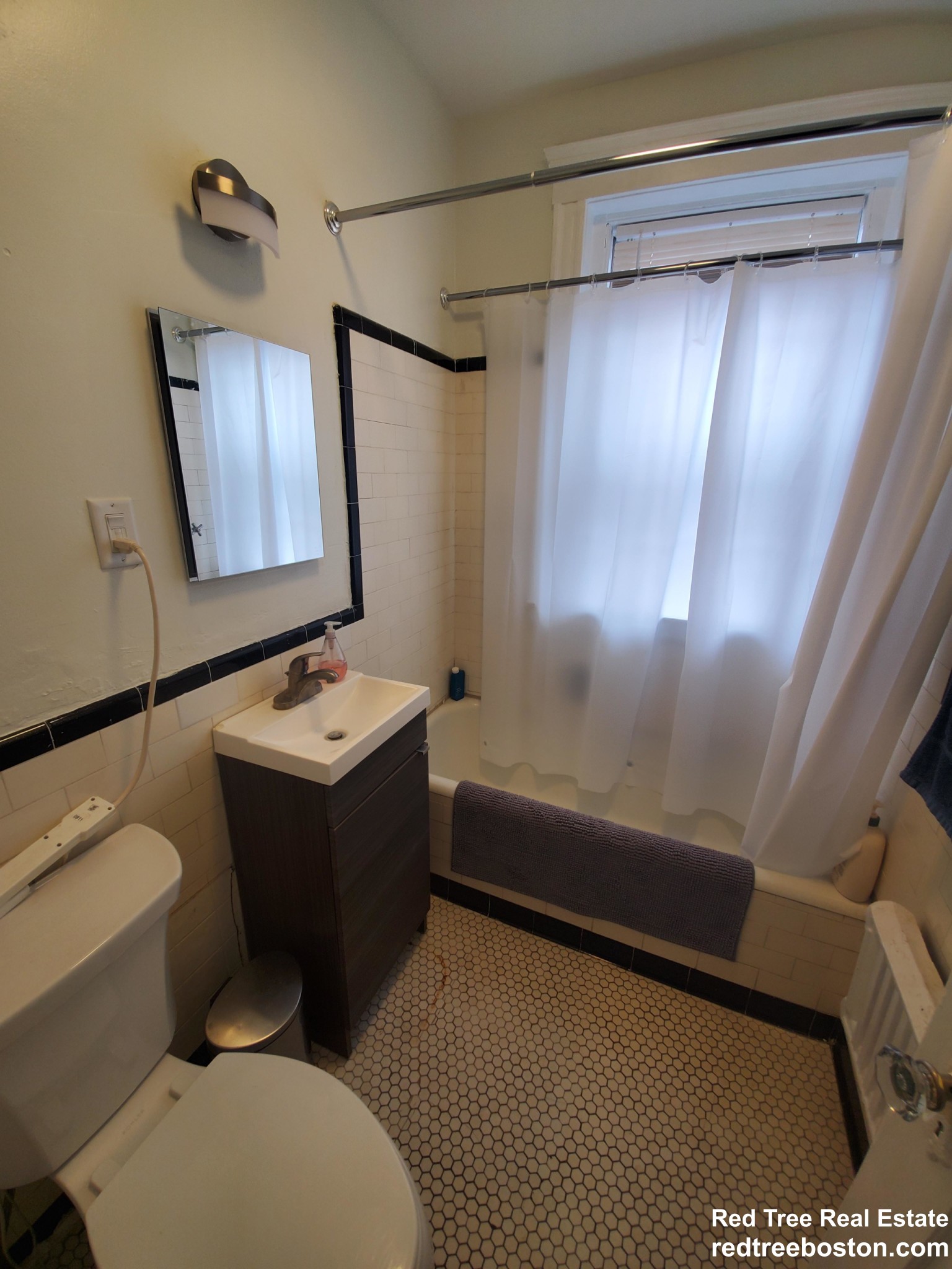 4 Washington Ave, Harvard Square