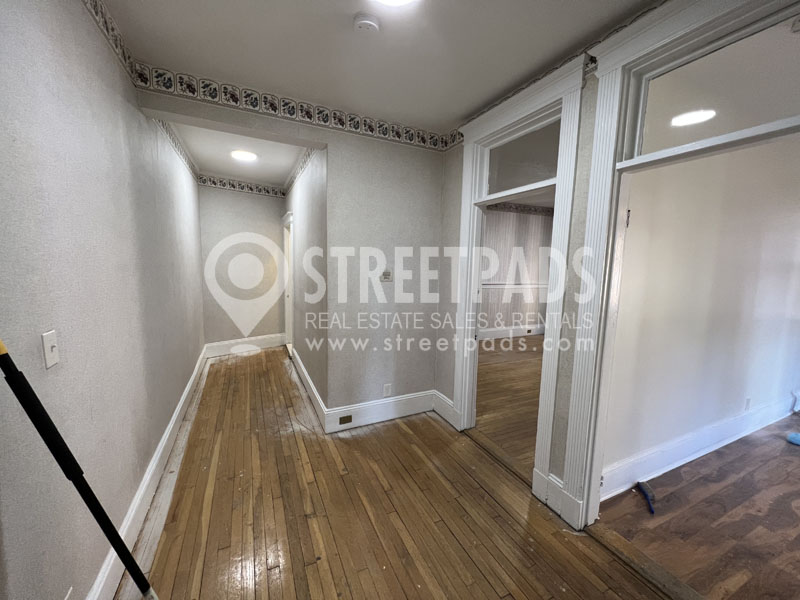 111 Saint Paul St, Coolidge Corner