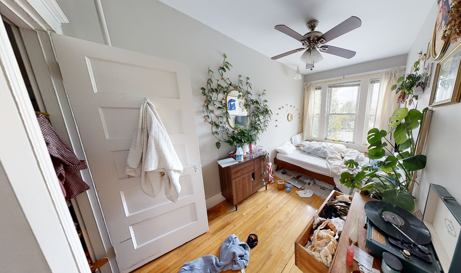 10 Pleasant St, Riverside