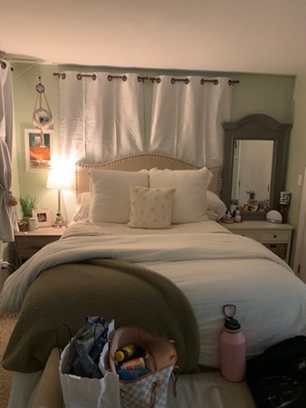 9 Acadia St, South Boston