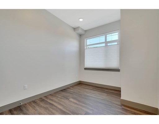 400 Mystic Ave, Davis Square