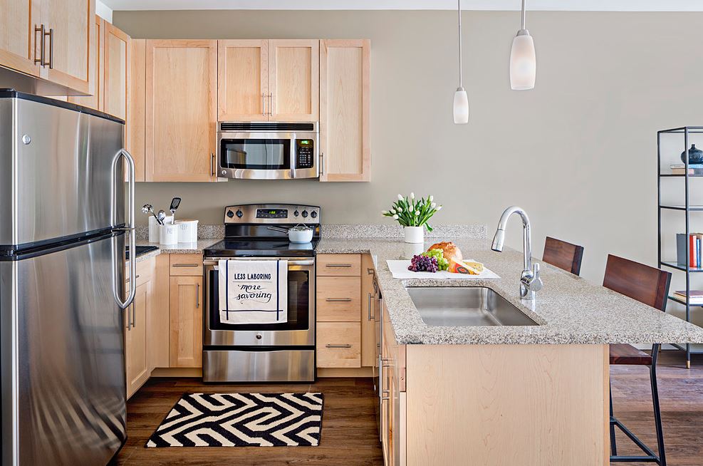 411 D St, South Boston