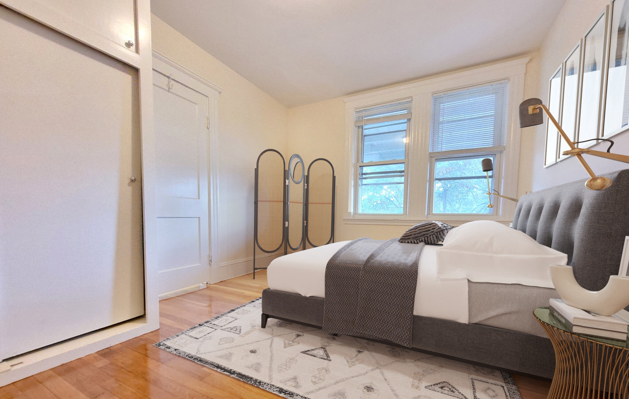 122 Gladstone St, East Boston