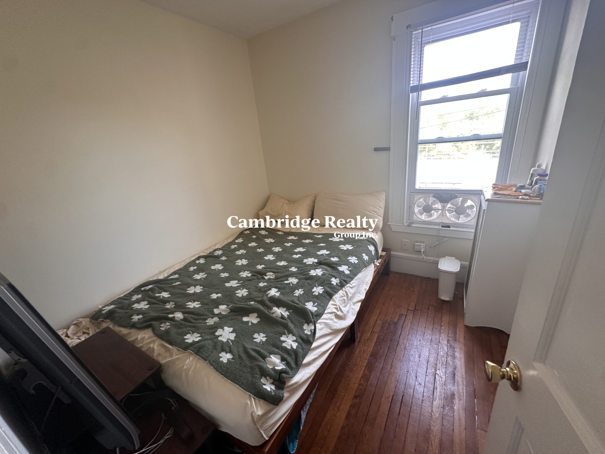 543 Broadway, South Medford