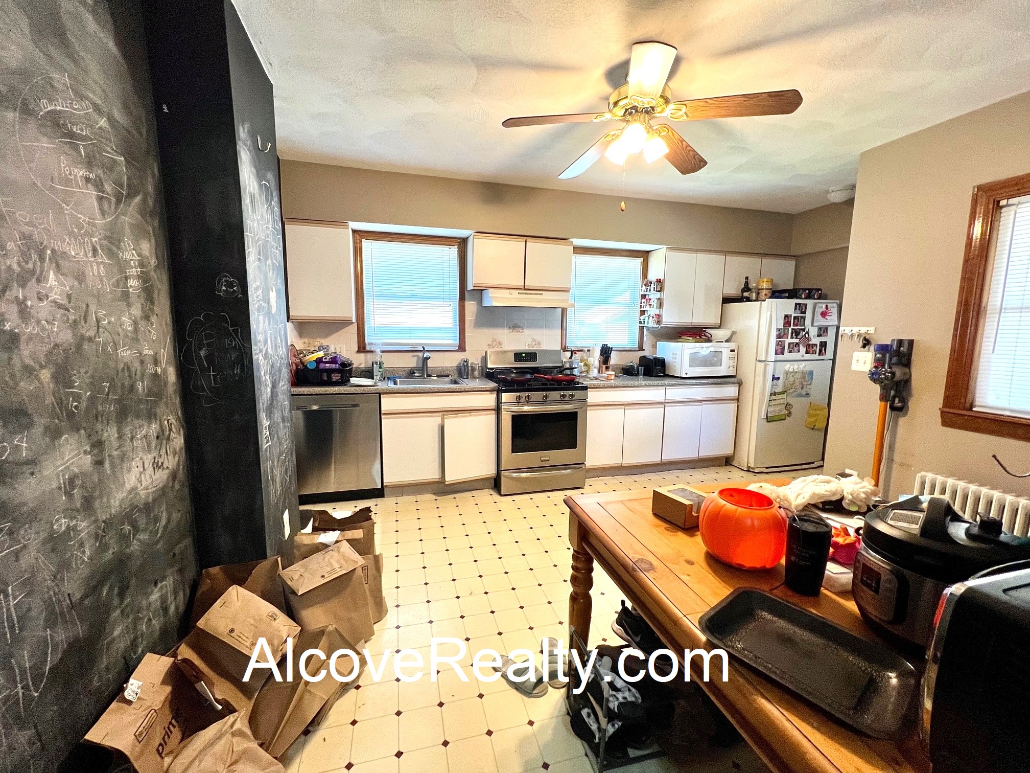 62 Harlow St, Arlington