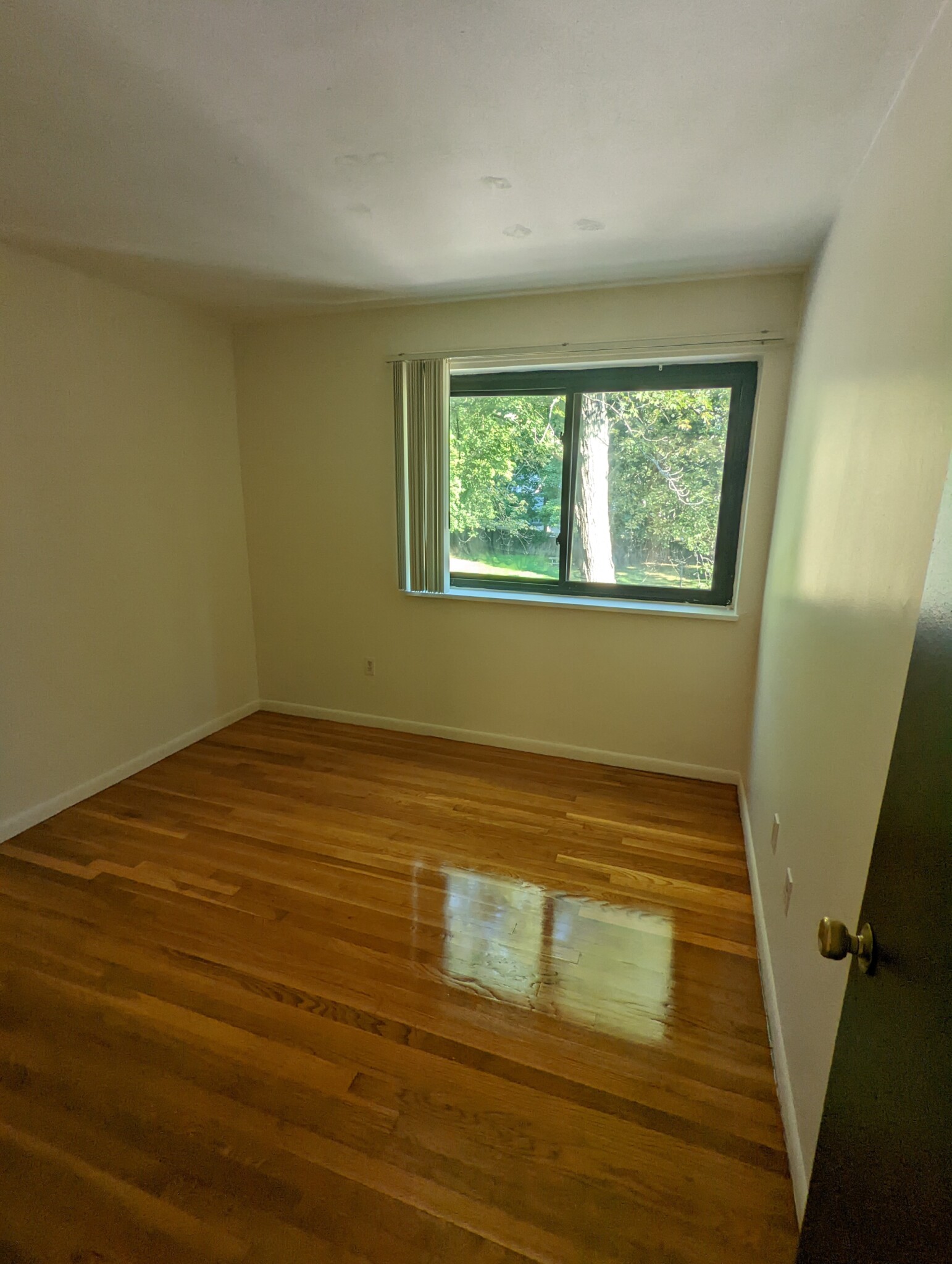 200 Central St, Stoneham