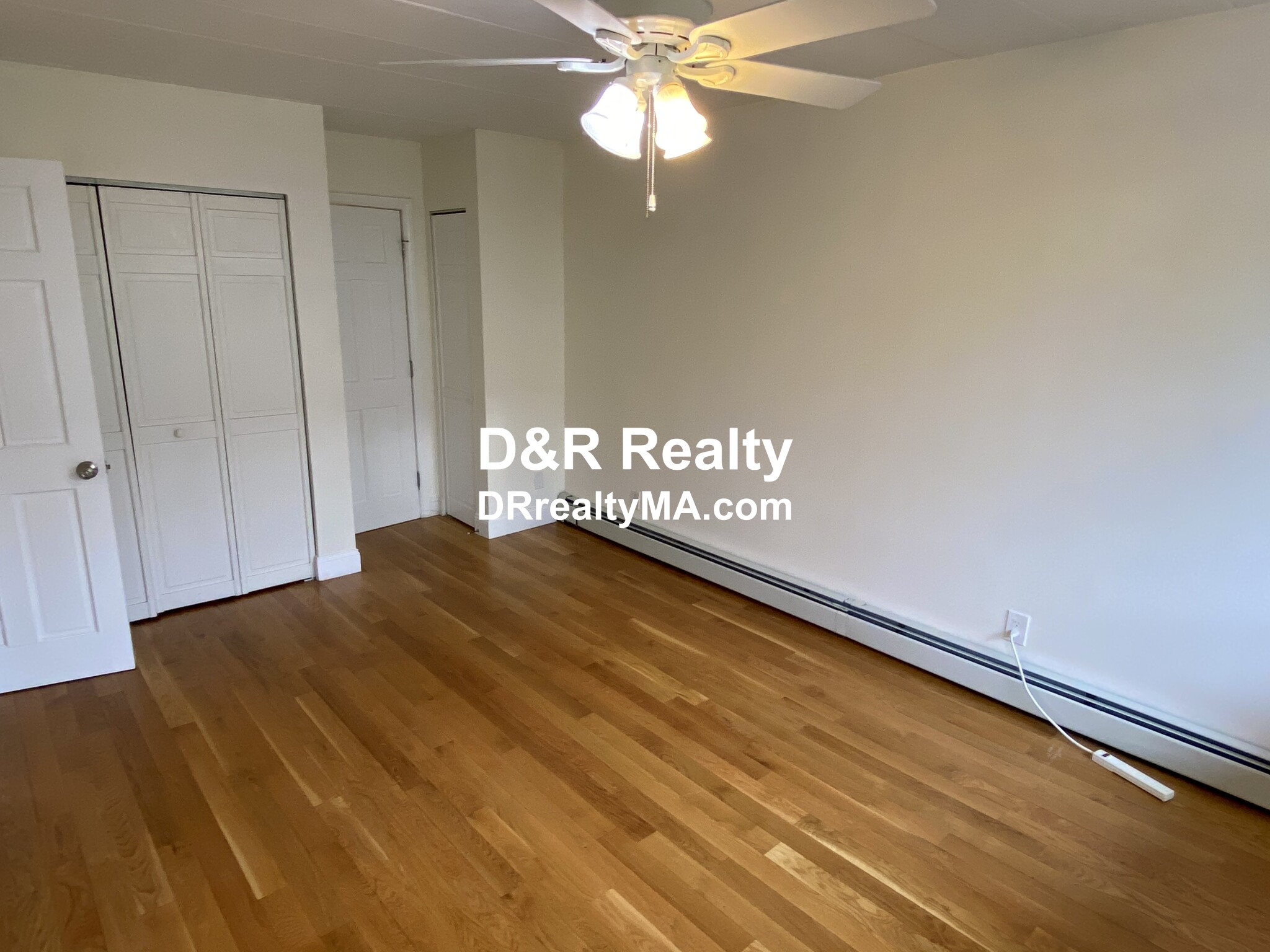 345 Harvard St, Harvard Square