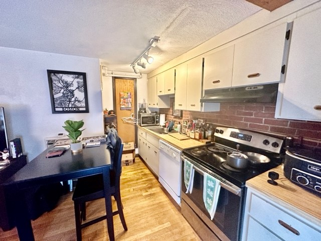 8 Harris St, North End