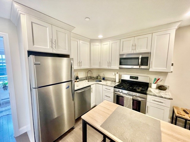 3 Stillman Pl, North End