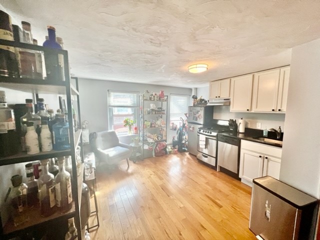 356 Hanover, North End