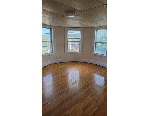 85 Oliver St, Malden