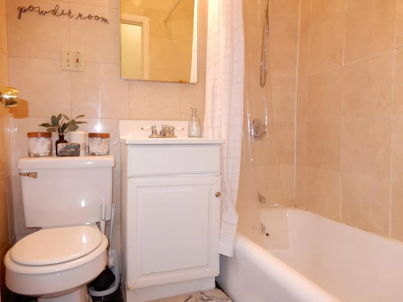 87 W Cedar St, Beacon Hill